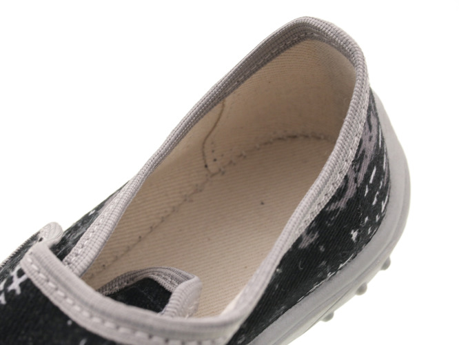 Gray, navy blue and black Viggami JULEKMIX children's sneakers, size 26-36